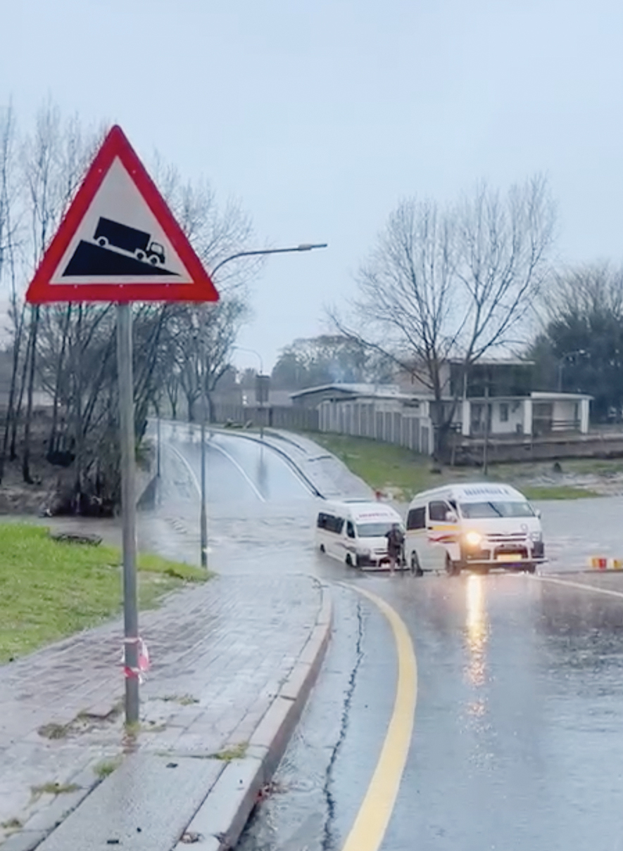 Sterk wind rig skade aan