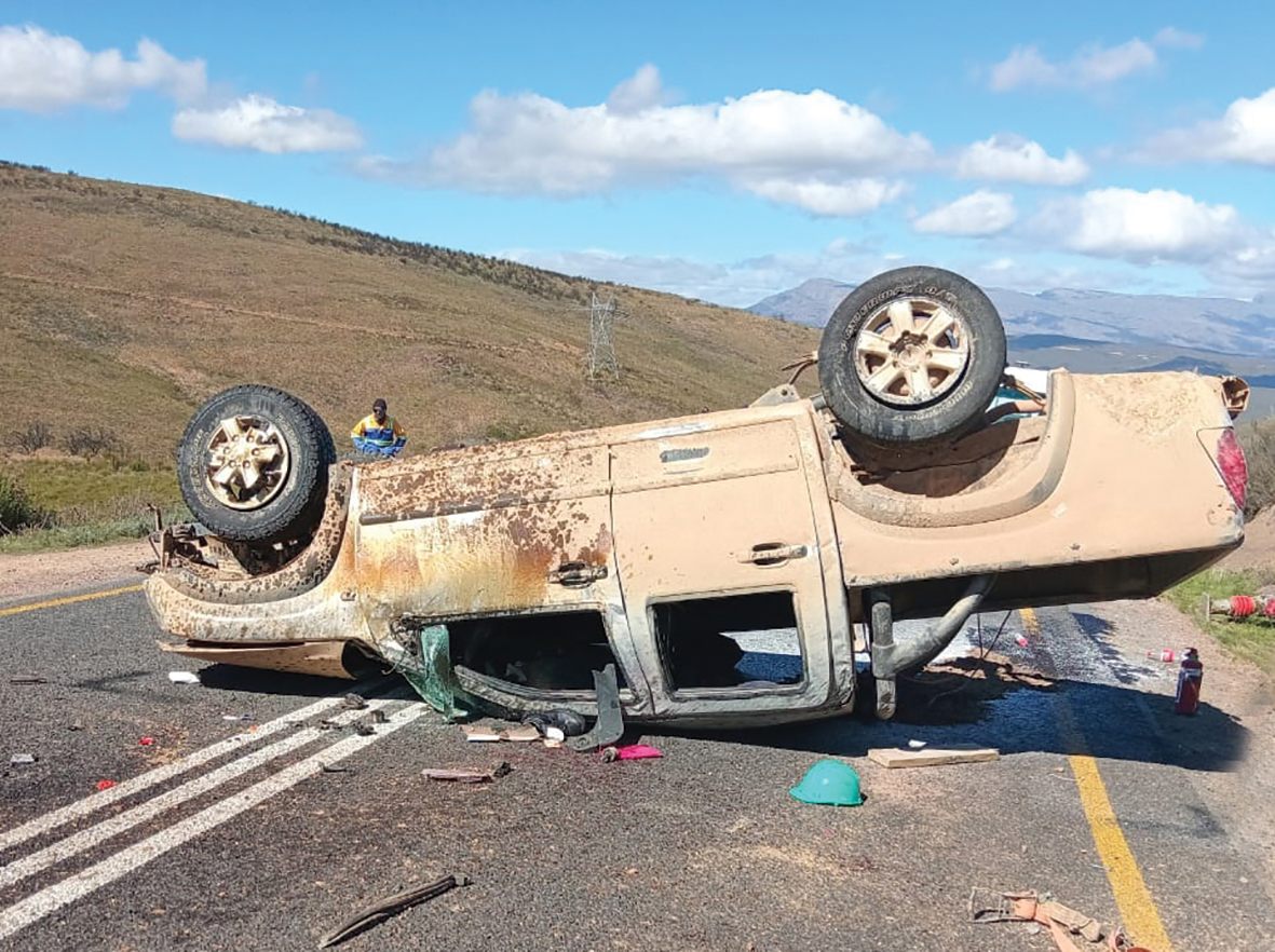 Man (29) sterf, drie ander beseer in bergpas
